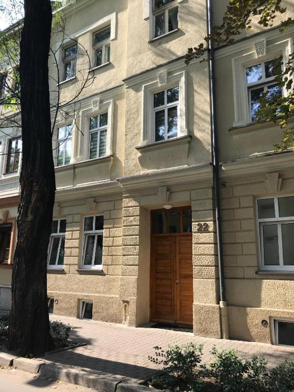 Jacuzzi Apartment Red Краків Екстер'єр фото